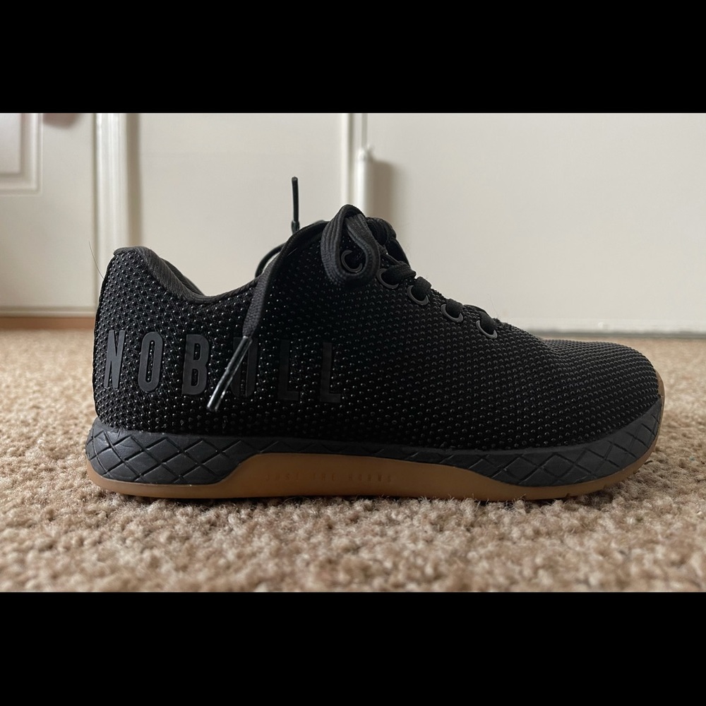 NOBULL Women’s Trainer - Black with Gum Sole